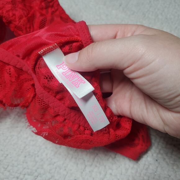 PINK Victoria's Secret Red Racerback Date Lightly Lined Bralette Size XS Lace - Picture 8 of 12